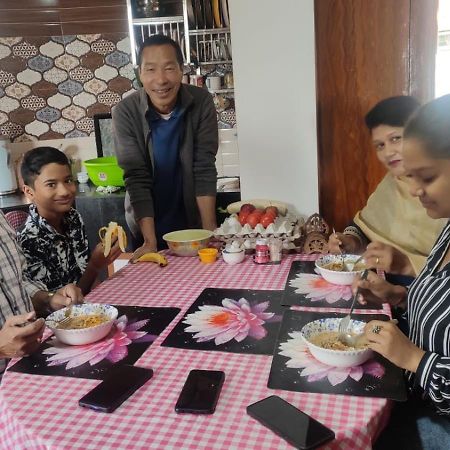 Lotus Homestay ダージリン エクステリア 写真