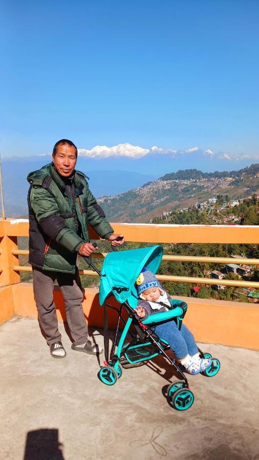 Lotus Homestay ダージリン エクステリア 写真